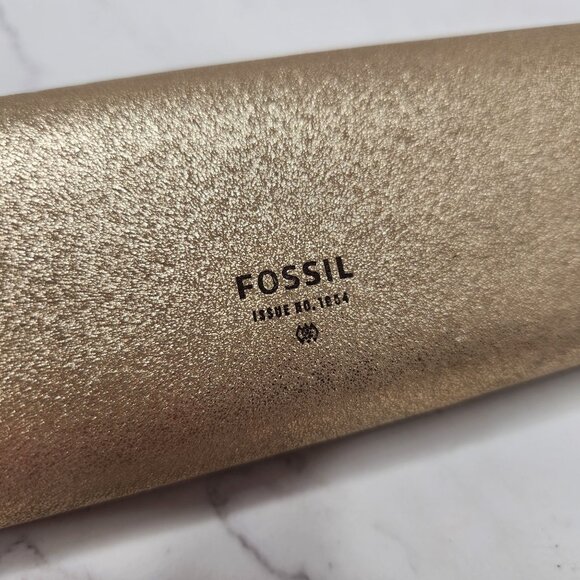 Fossil Gold Glasses Sunglasses Case Hard Shell Magnetic Closure - Picture 2 of 6